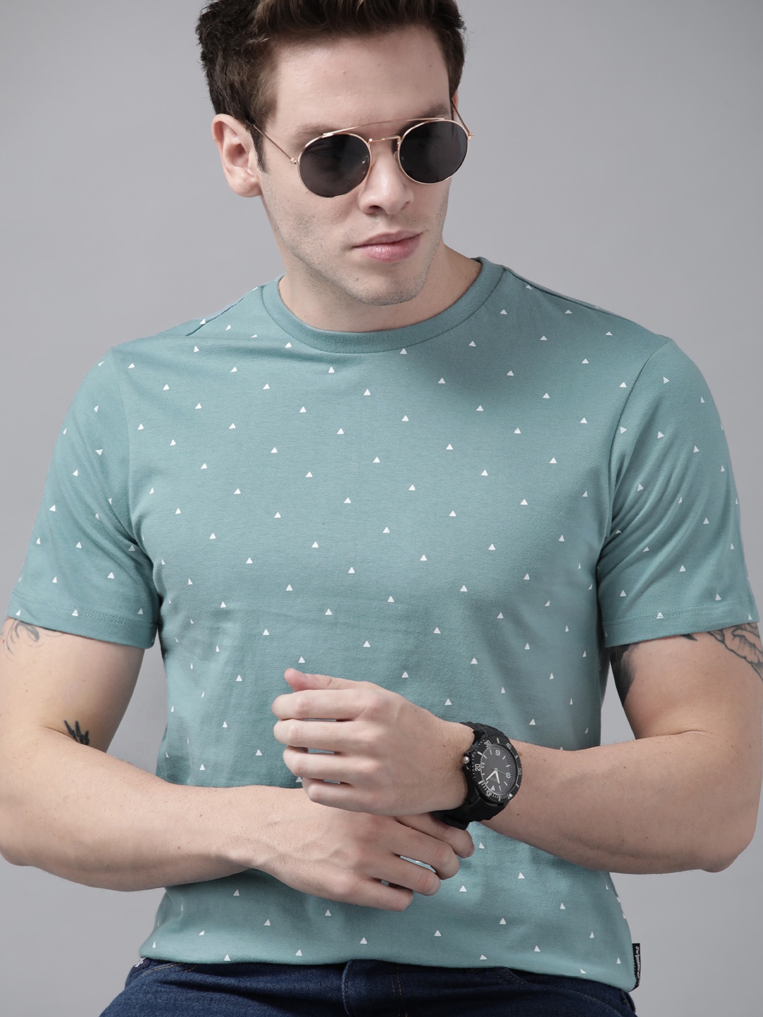 

Roadster Men Sea Green & White Printed T-shirt