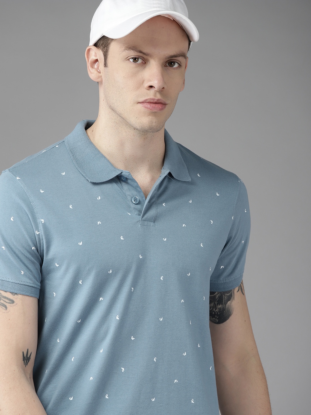 

Roadster Men Blue & White Printed Polo Collar Pure Cotton T-shirt