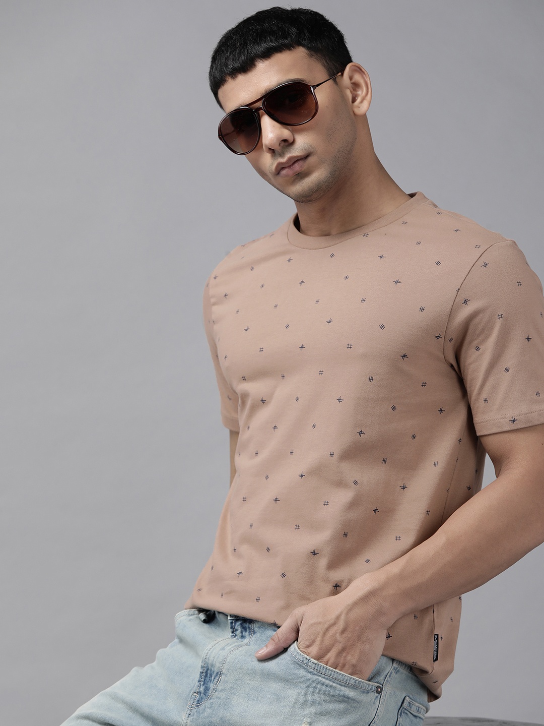 

Roadster Men Beige Printed Pure Cotton T-shirt