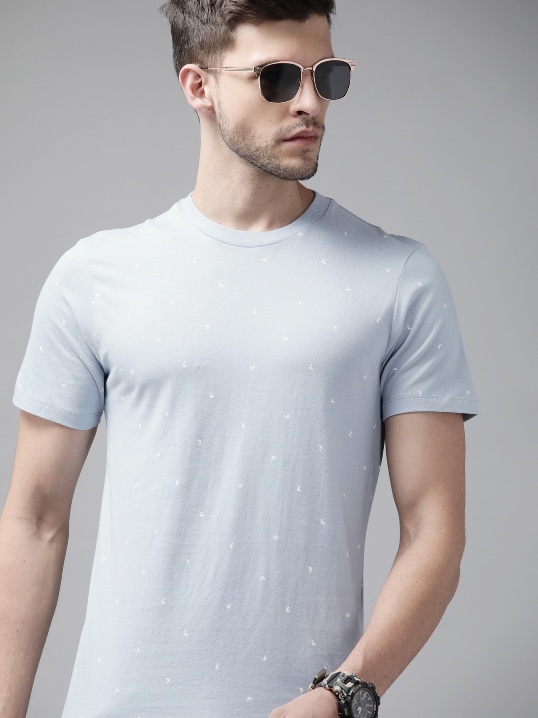 

Roadster Men Blue Printed Pure Cotton T-shirt