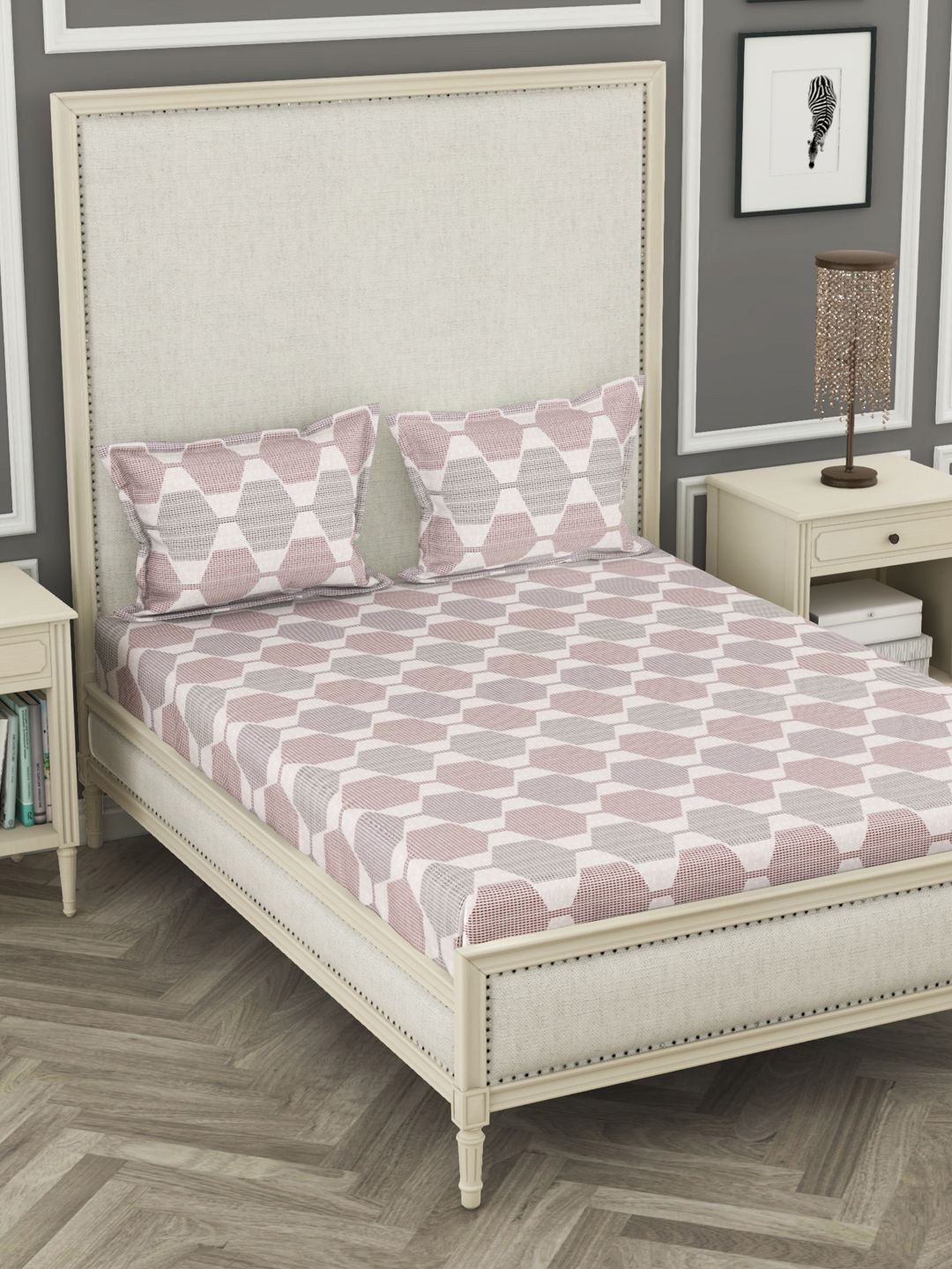 

BIANCA Burgundy & White Geometric 110 TC Queen Bedsheet with 2 Pillow Covers