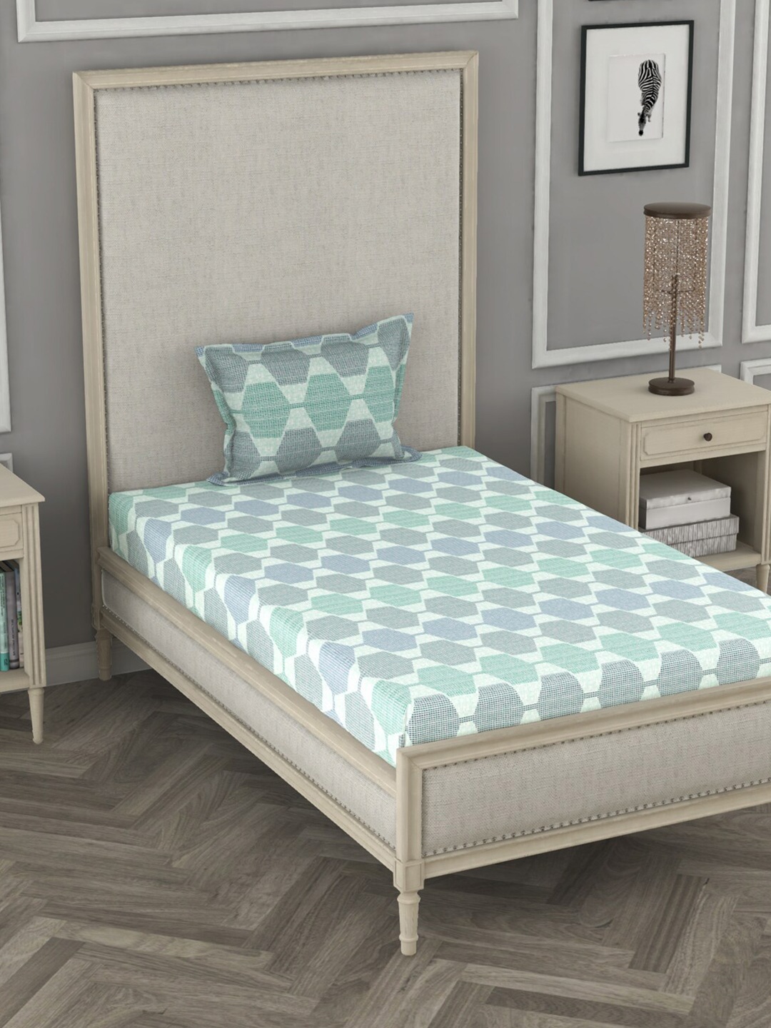 

BIANCA Blue & Green Geometric 110 TC Single Bedsheet with 2 Pillow Covers