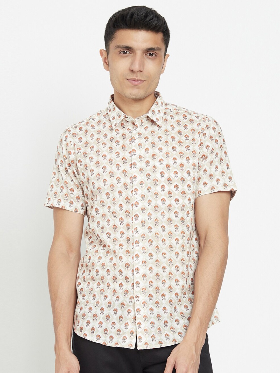 

Fabindia Men White Slim Fit Printed Cotton Casual Shirt