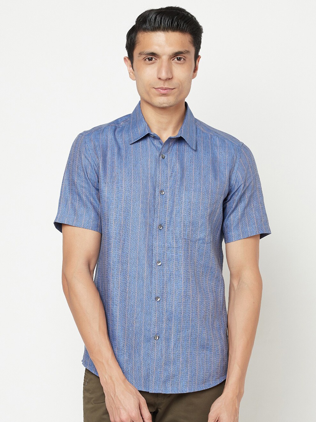 

Fabindia Men Blue Slim Fit Striped Casual Shirt