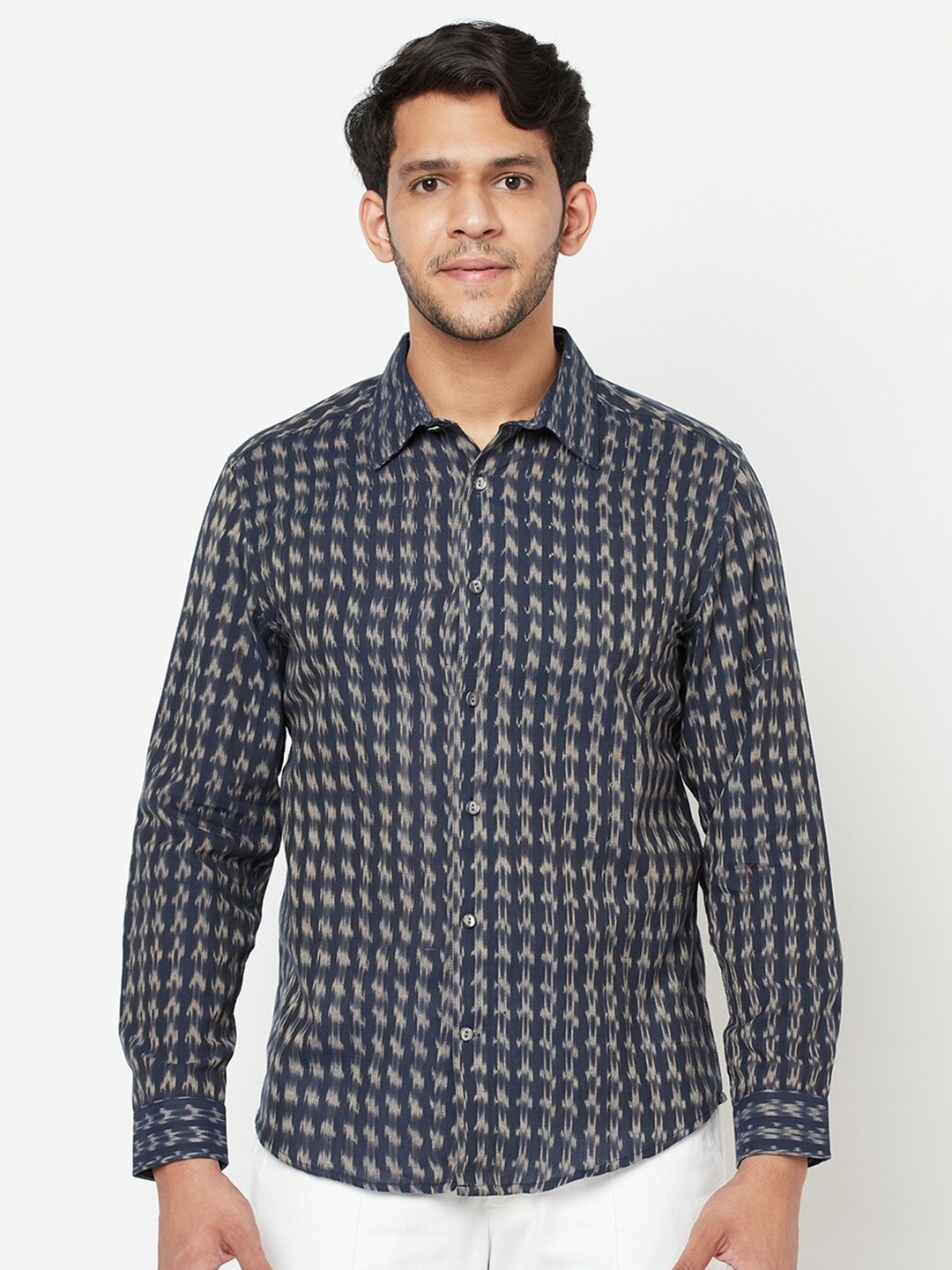 

Fabindia Men Navy Blue Slim Fit Printed Cotton Casual Shirt