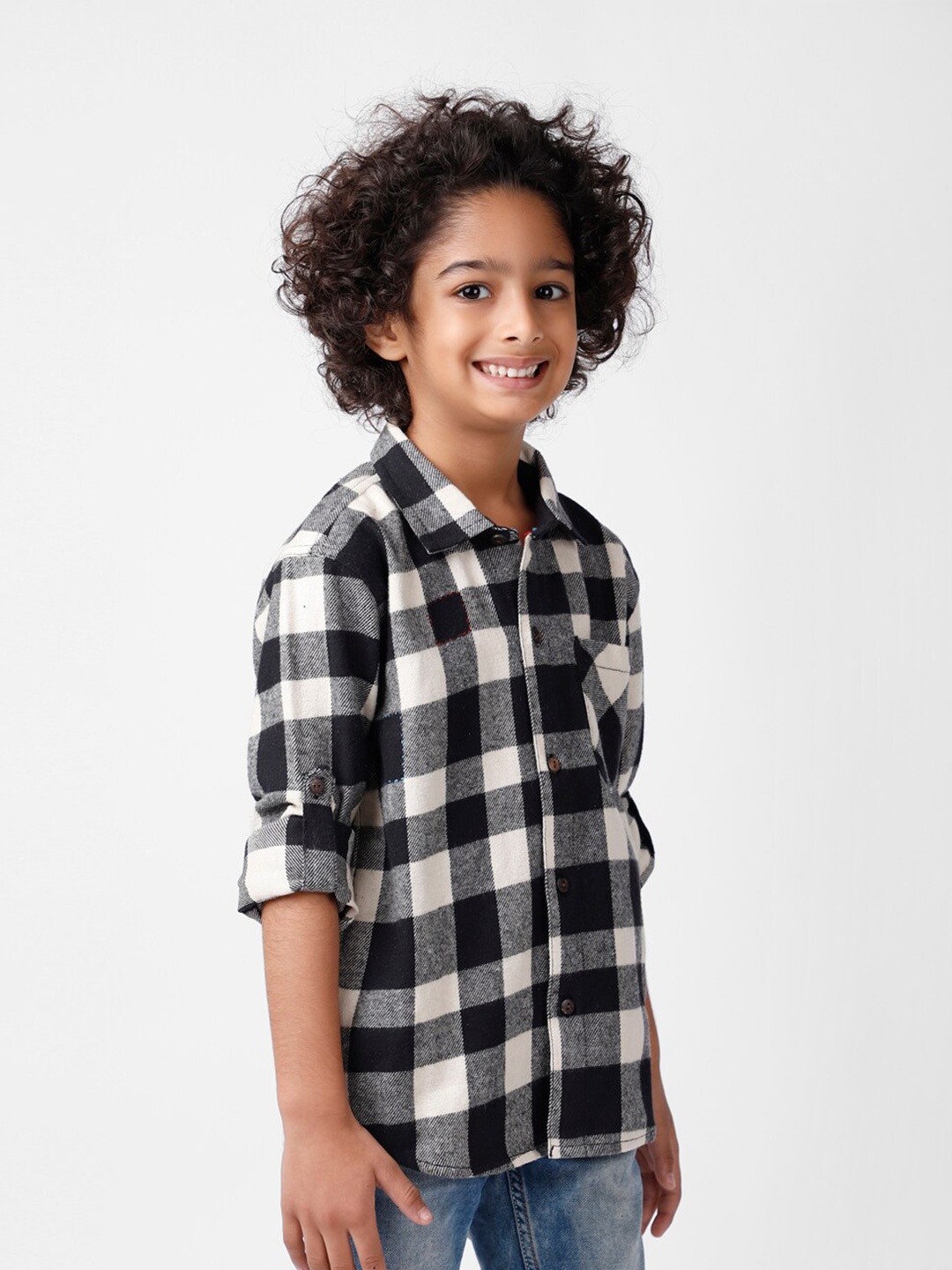 

Fabindia Boys White & Black Buffalo Checks Cotton Casual Shirt