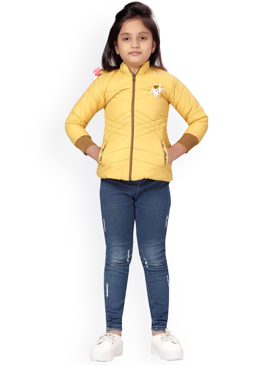 

Aarika Girls Yellow Solid Padded Hooded Jacket