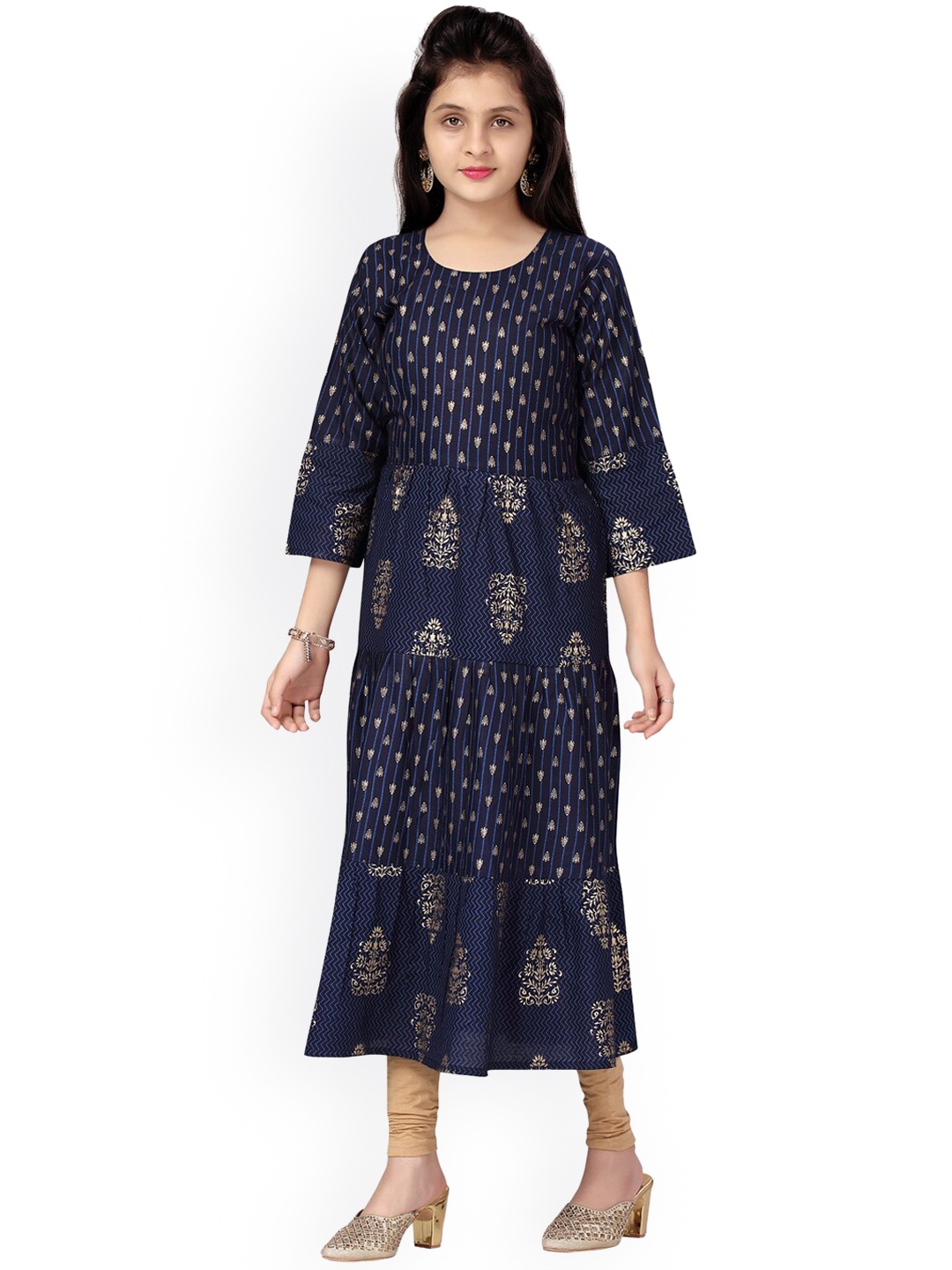 

Aarika Girls Blue & Gold-Toned Ethnic Motifs Printed Pure Cotton Kurta