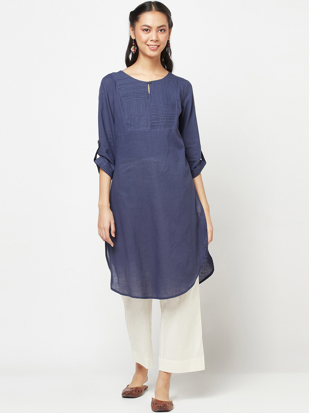 

Fabindia Women Blue Keyhole Neck Cotton Pintuck Knee Length Kurta