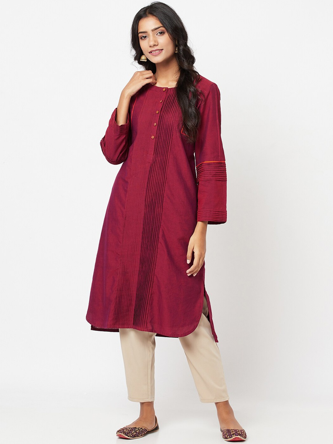 

Fabindia Women Magenta & Orange Solid Cotton A-line Kurta