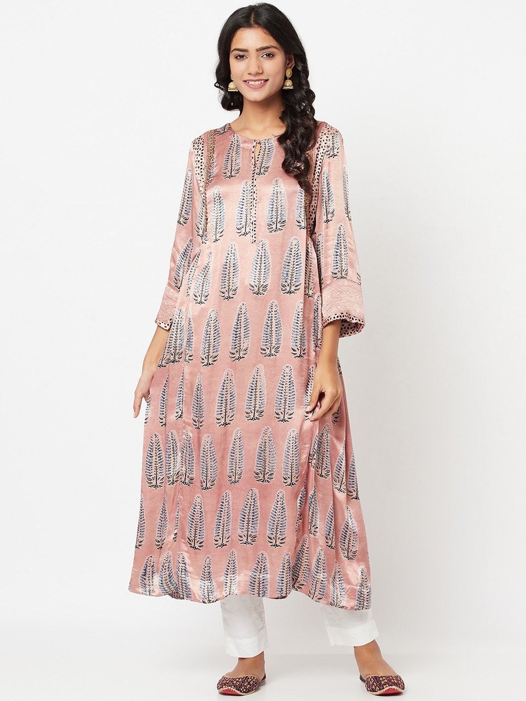 

Fabindia Women Peach-Coloured & Grey Ethnic Motifs Printed Keyhole Neck Kurta
