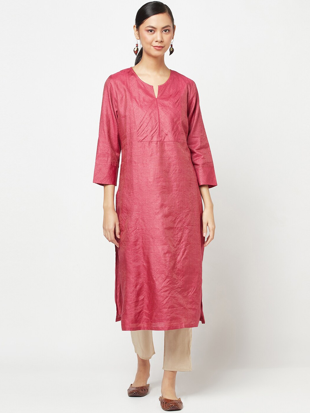 

Fabindia Women Dusty Pink Solid Straight Tussar Zari Kurta