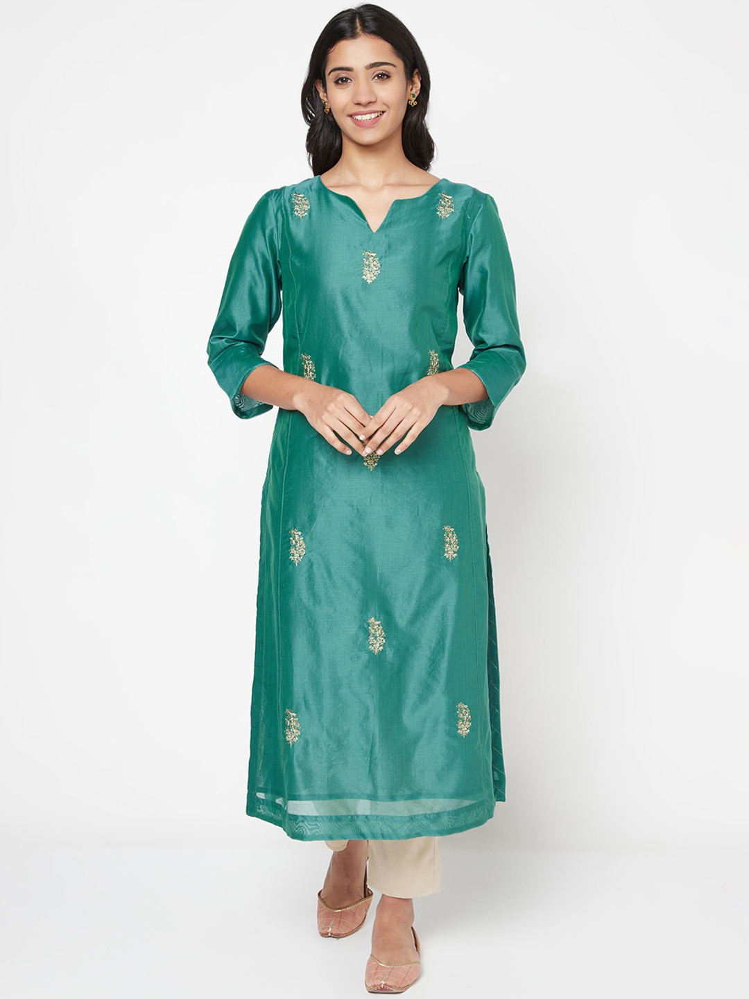 

Fabindia Women Green Ethnic Motifs Embroidered Kurta