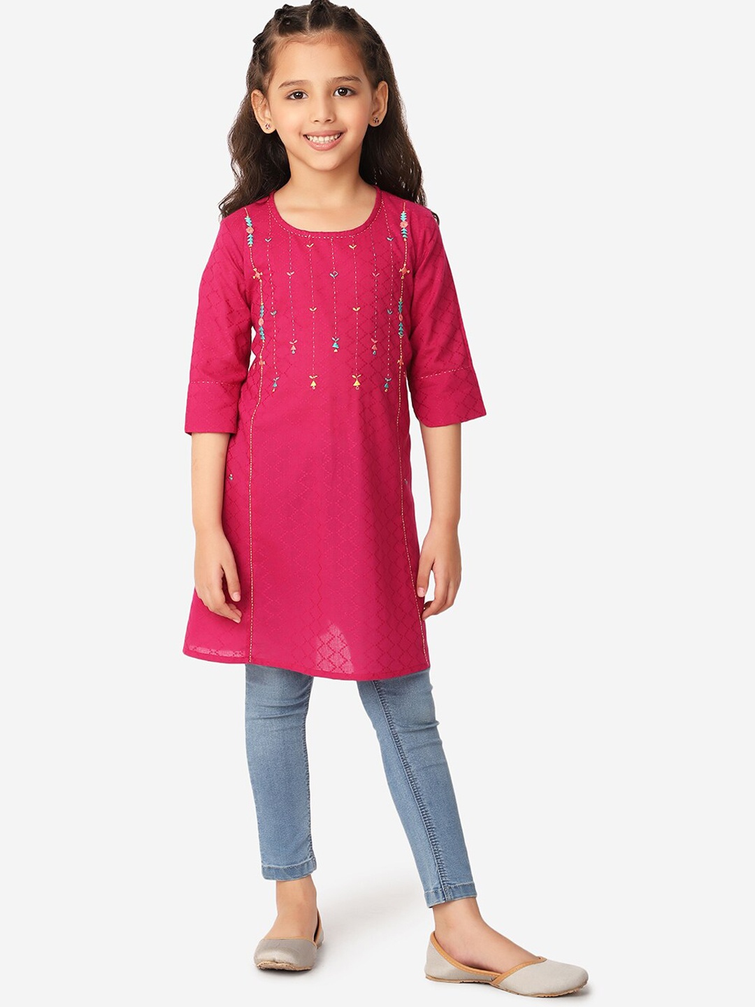

Fabindia Girls Purple Embellished Thread Work Dobby Pathani Kurta