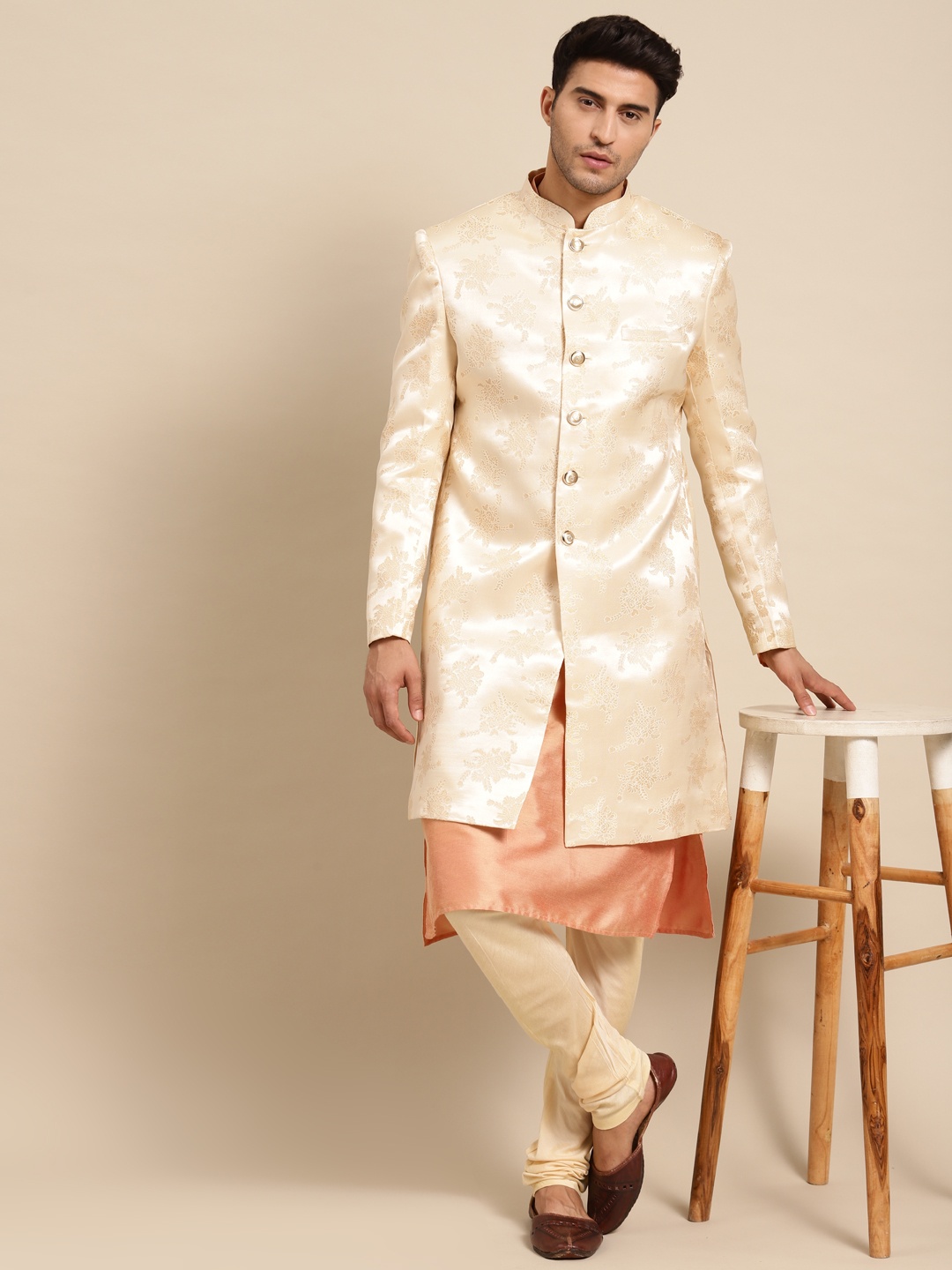 

KISAH Men Woven-Design Indowestern Sherwani Set, Beige