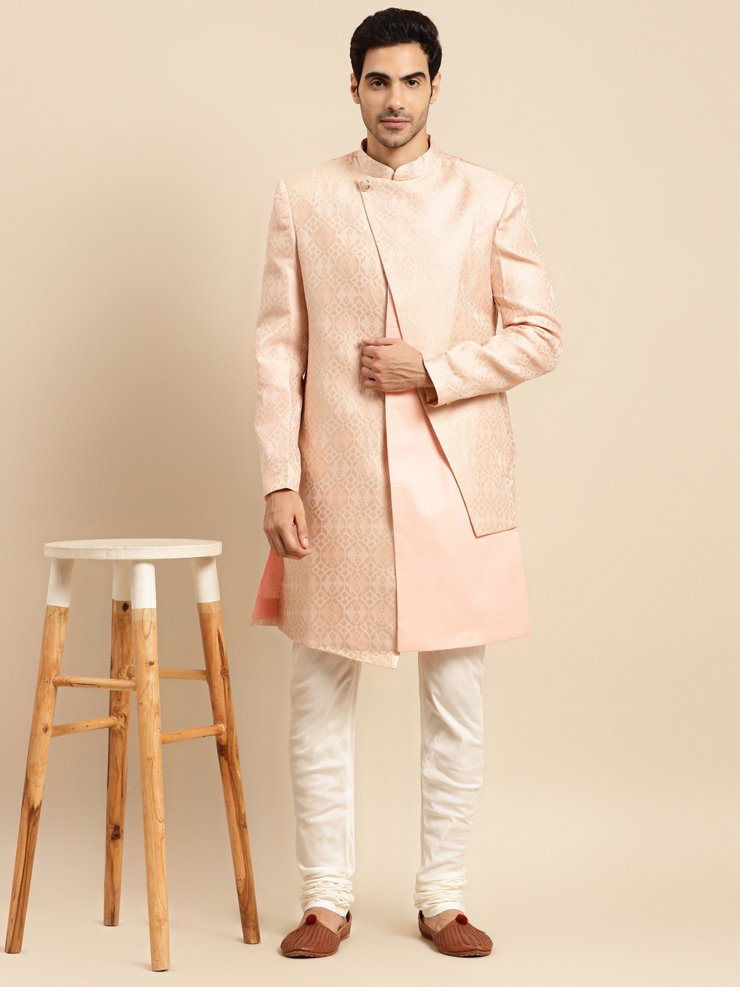 

KISAH Men Pink & Beige Woven Design Indowestern Sherwani