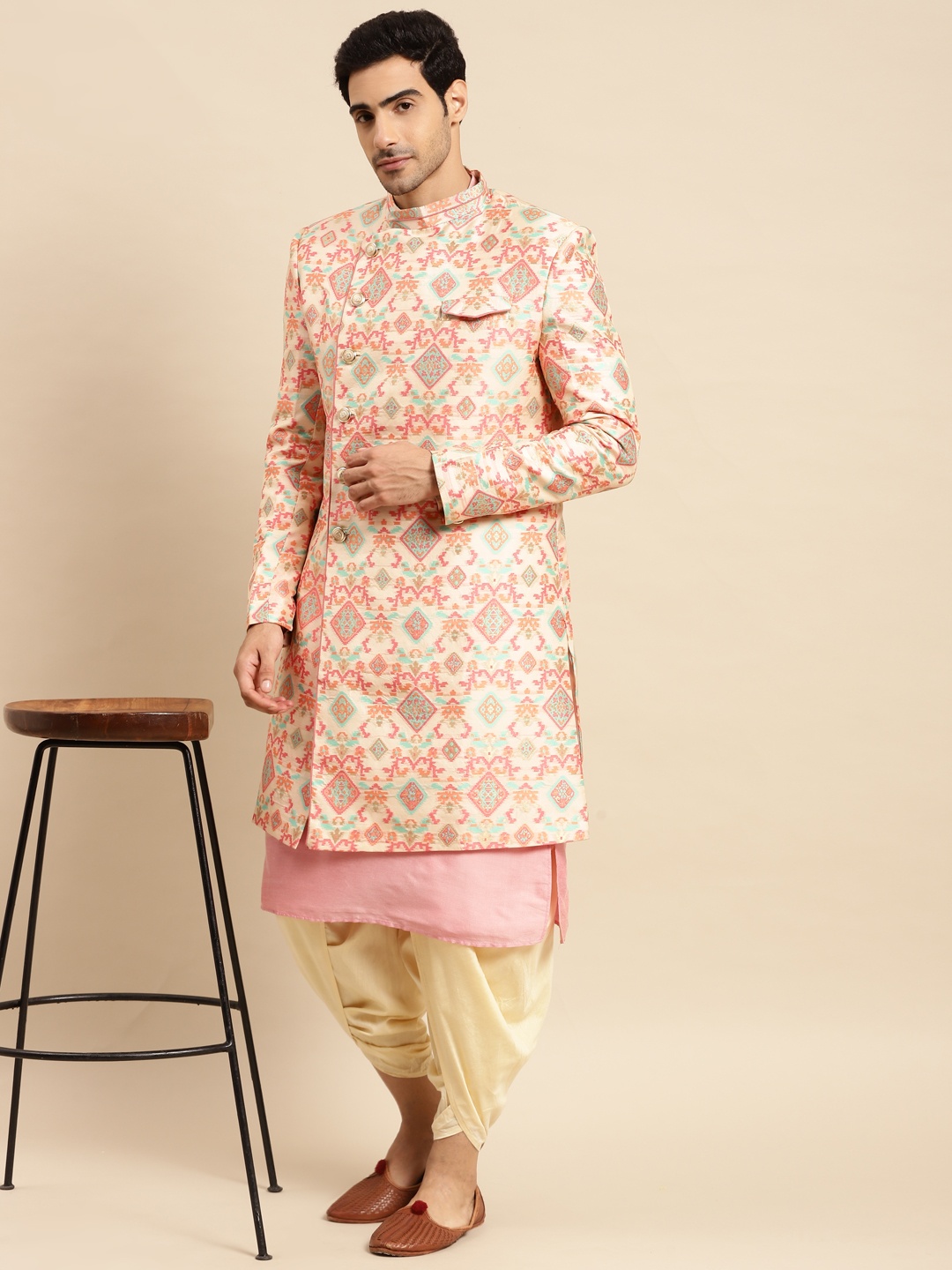 

KISAH Men Beige Ethnic Motifs Printed Cotton Regular Fit Indowestern Sherwani Set