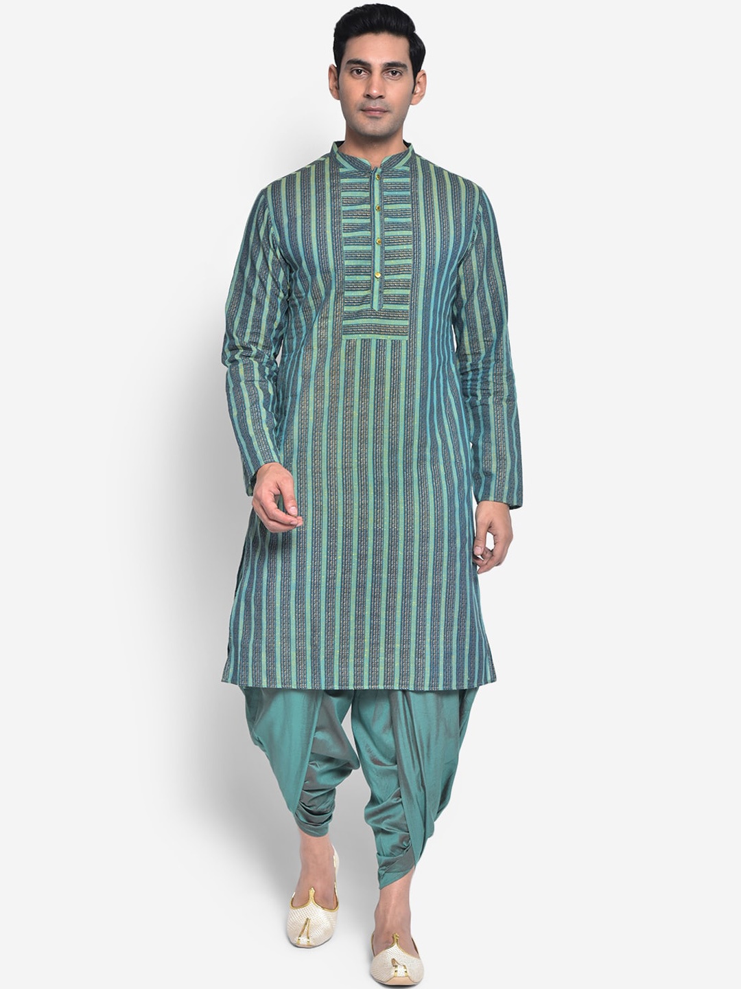 

KISAH Men Green Striped Knee Length A-Line Kurta