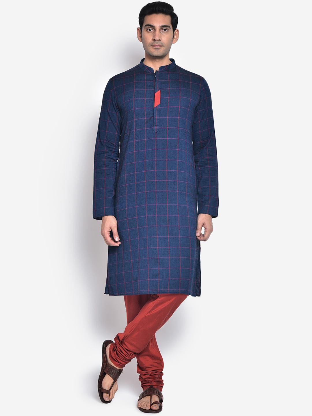 

KISAH Men Navy Blue Thread Work Kurta