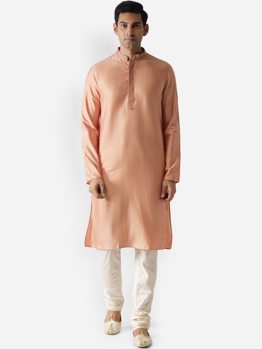 

KISAH Men Pink Solid Thread Work Kurta
