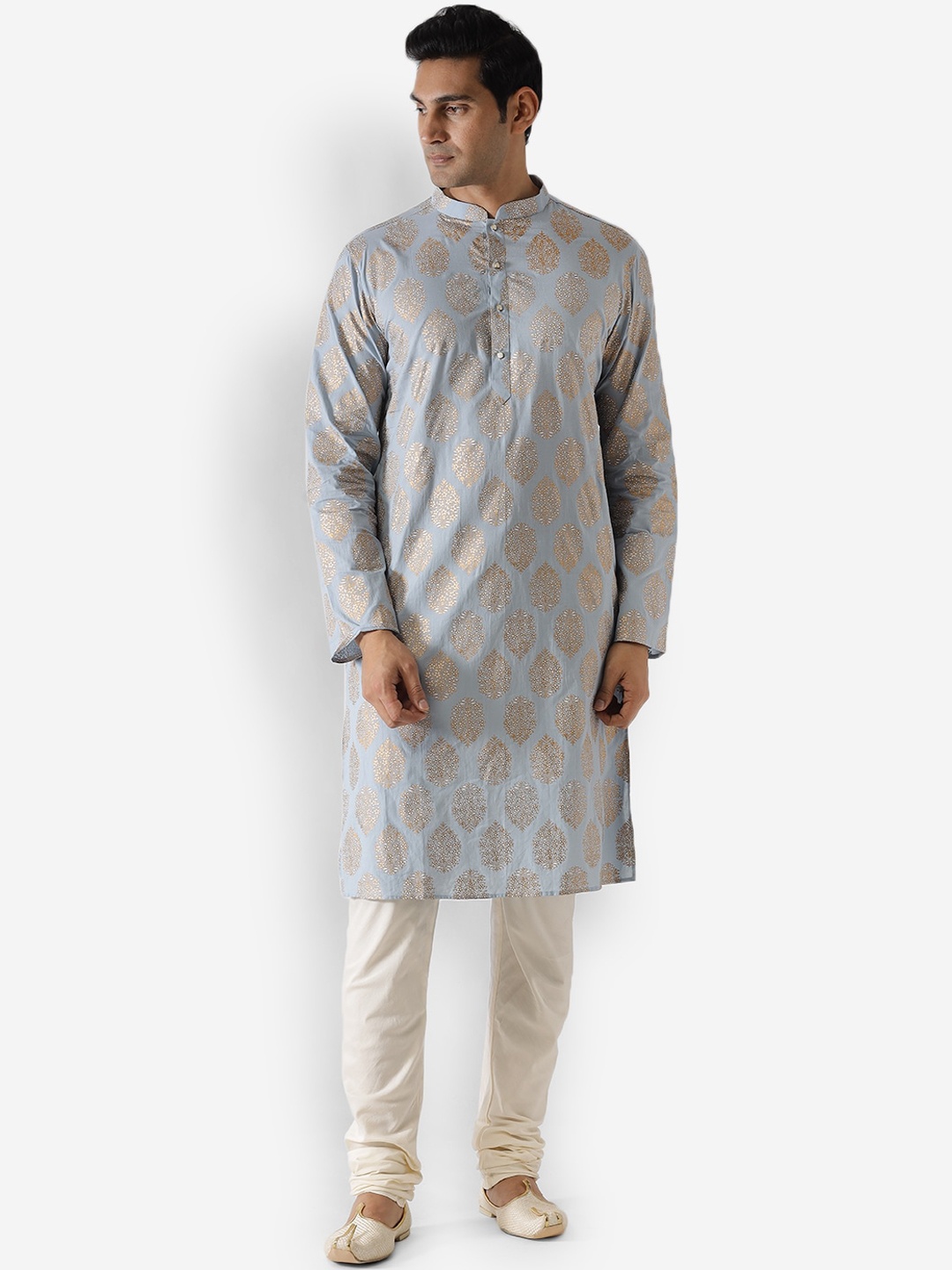 

KISAH Men Grey Ethnic Motifs Embroidered Thread Work Kurta
