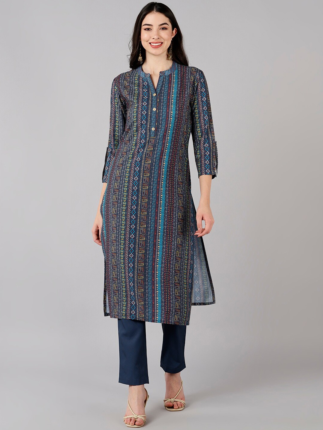 

AHIKA Women Navy Blue Ethnic Motifs Printed Kurta with Trousers