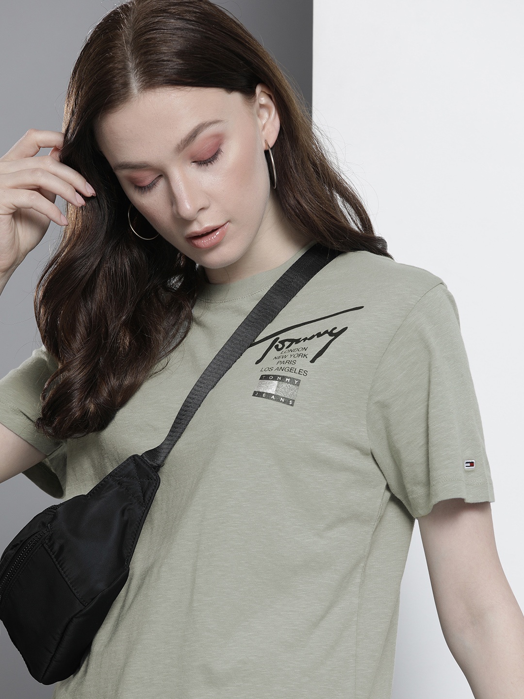 

Tommy Hilfiger Women Green Brand Logo Printed Pure Cotton T-shirt