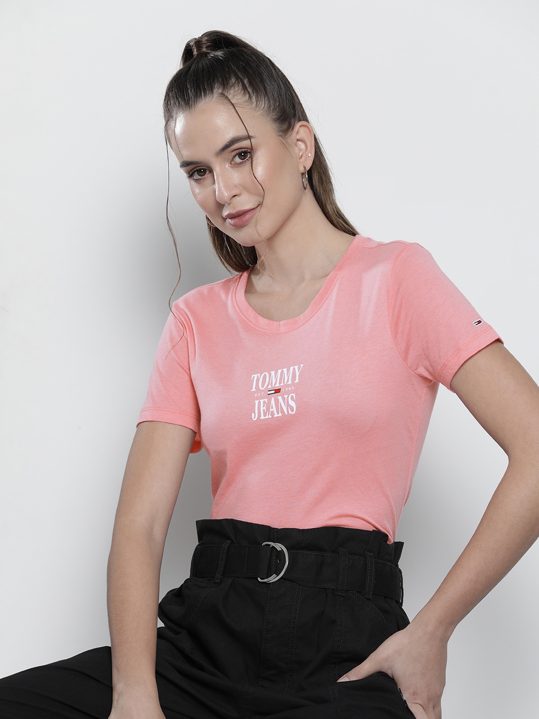 

Tommy Hilfiger Women Pink Brand Logo Printed Slim Fit T-shirt