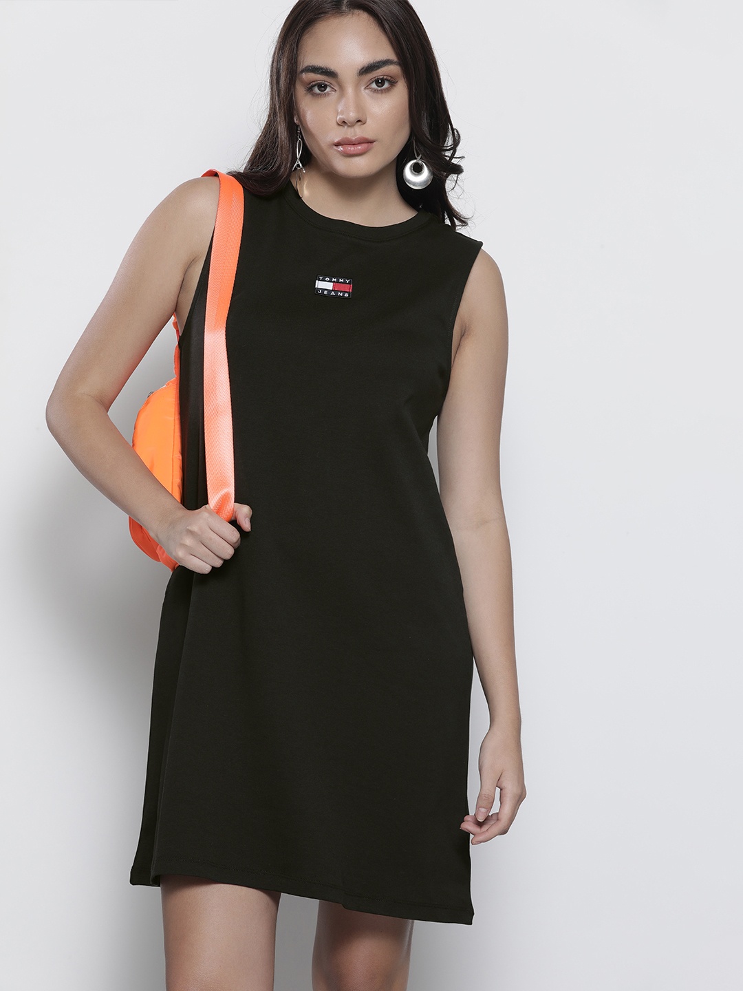 

Tommy Hilfiger Women Black Organic Cotton Sheath Dress