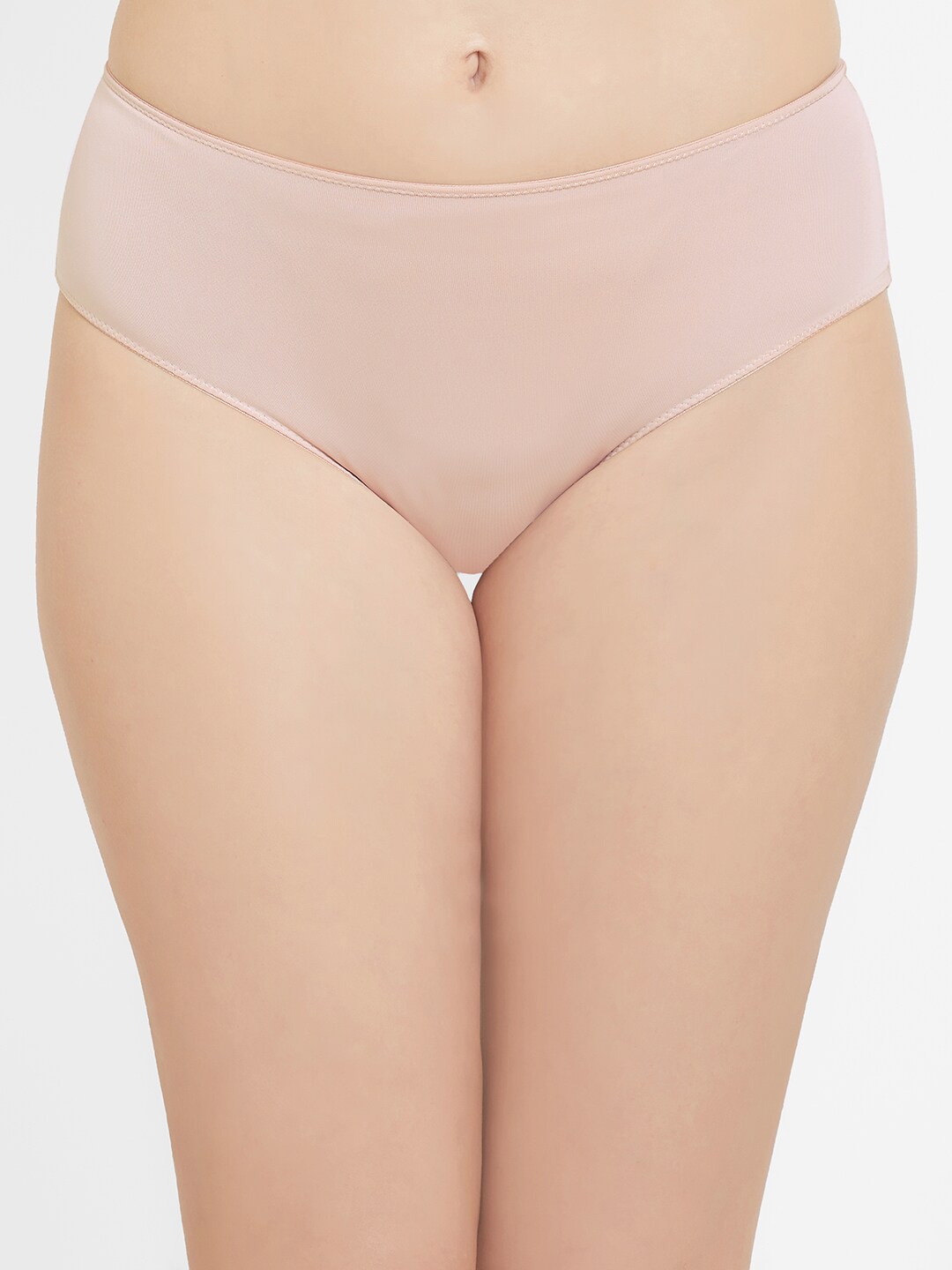 

Wacoal Women Cream Solid Hipster Mid-Rise Brief