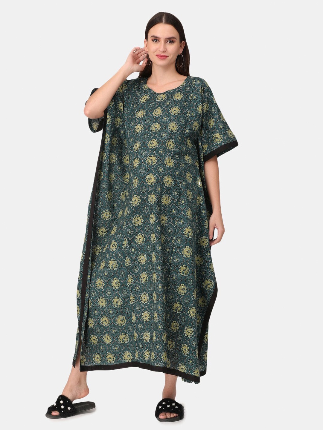 

The Mom Store Green Printed Maternity Pure Cotton Maxi Nightdress