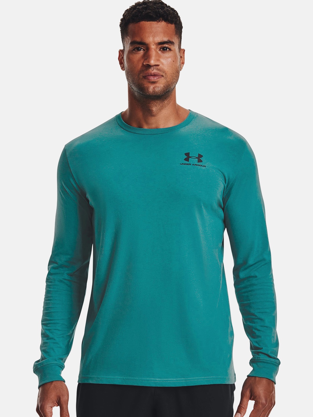 

UNDER ARMOUR Men Green Sportsstyle Left Chest LS Brand Logo Printed Loose T-shirt