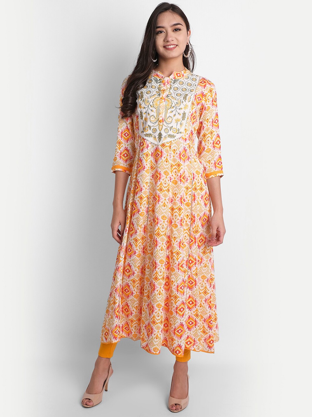 

SAABHI Women Orange & White Geometric Anarkali Kurta