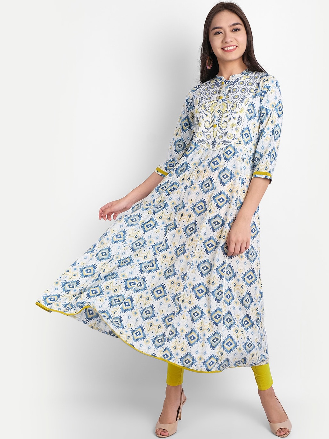 

SAABHI Women Blue & White Printed Anarkali Kurta