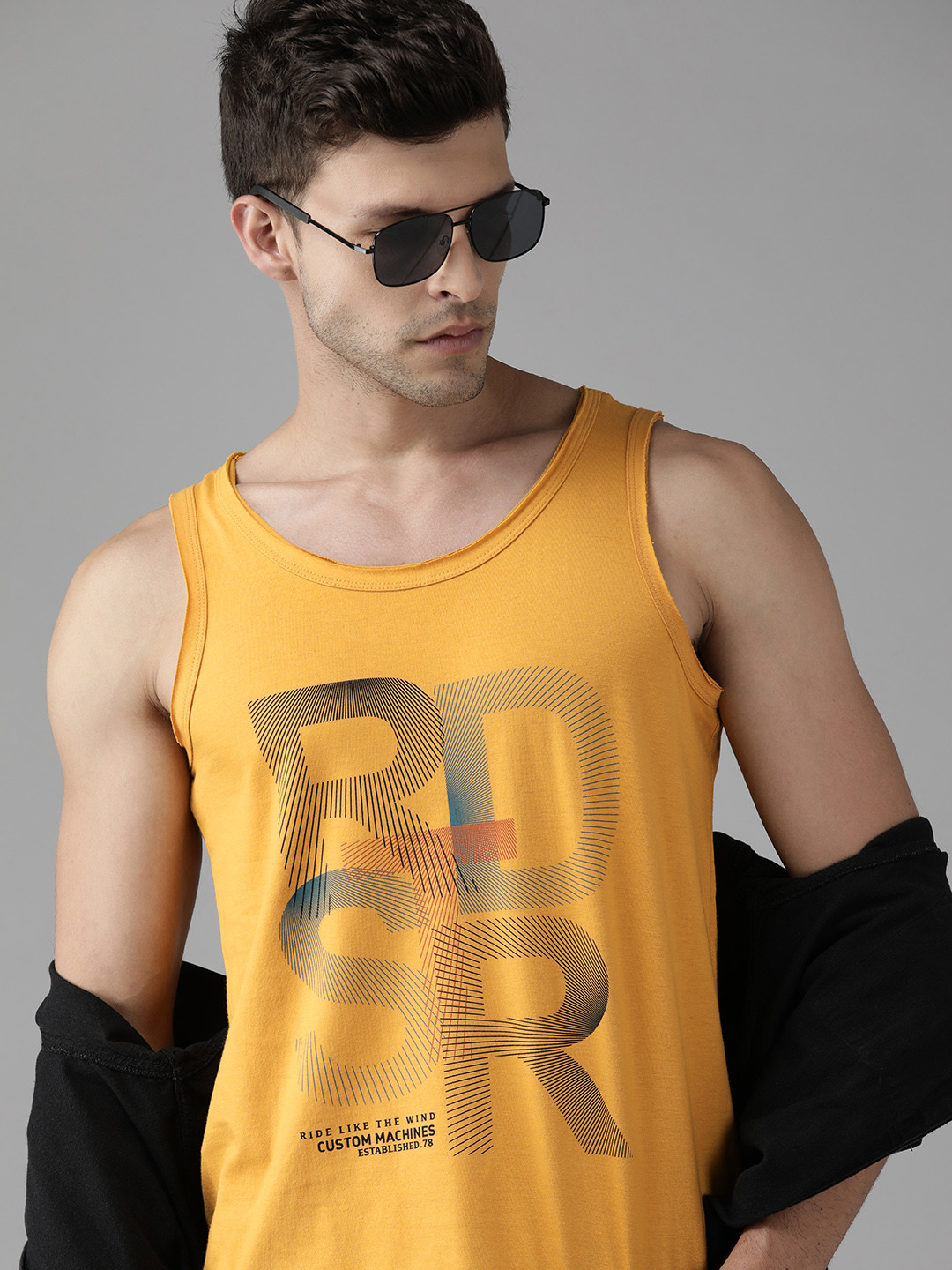 

Roadster Men Mustard Yellow & Navy Blue Brand Logo Printed Pure Cotton T-shirt