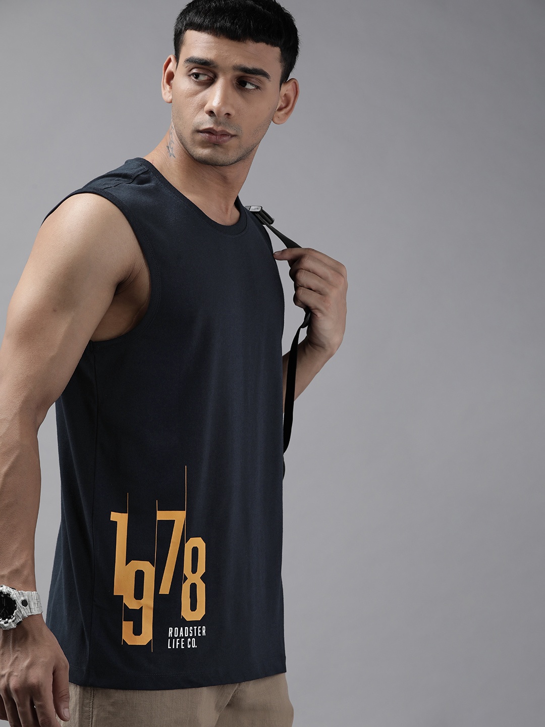 

Roadster Men Navy Blue Brand Logo Pure Cotton T-shirt