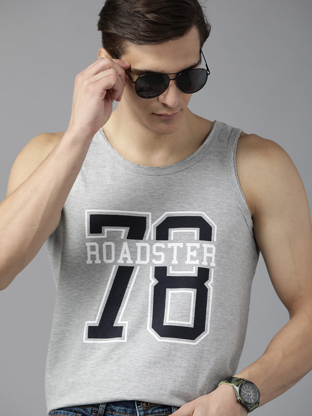 

Roadster Men Grey Melange Brand Logo Printed Pure Cotton T-shirt