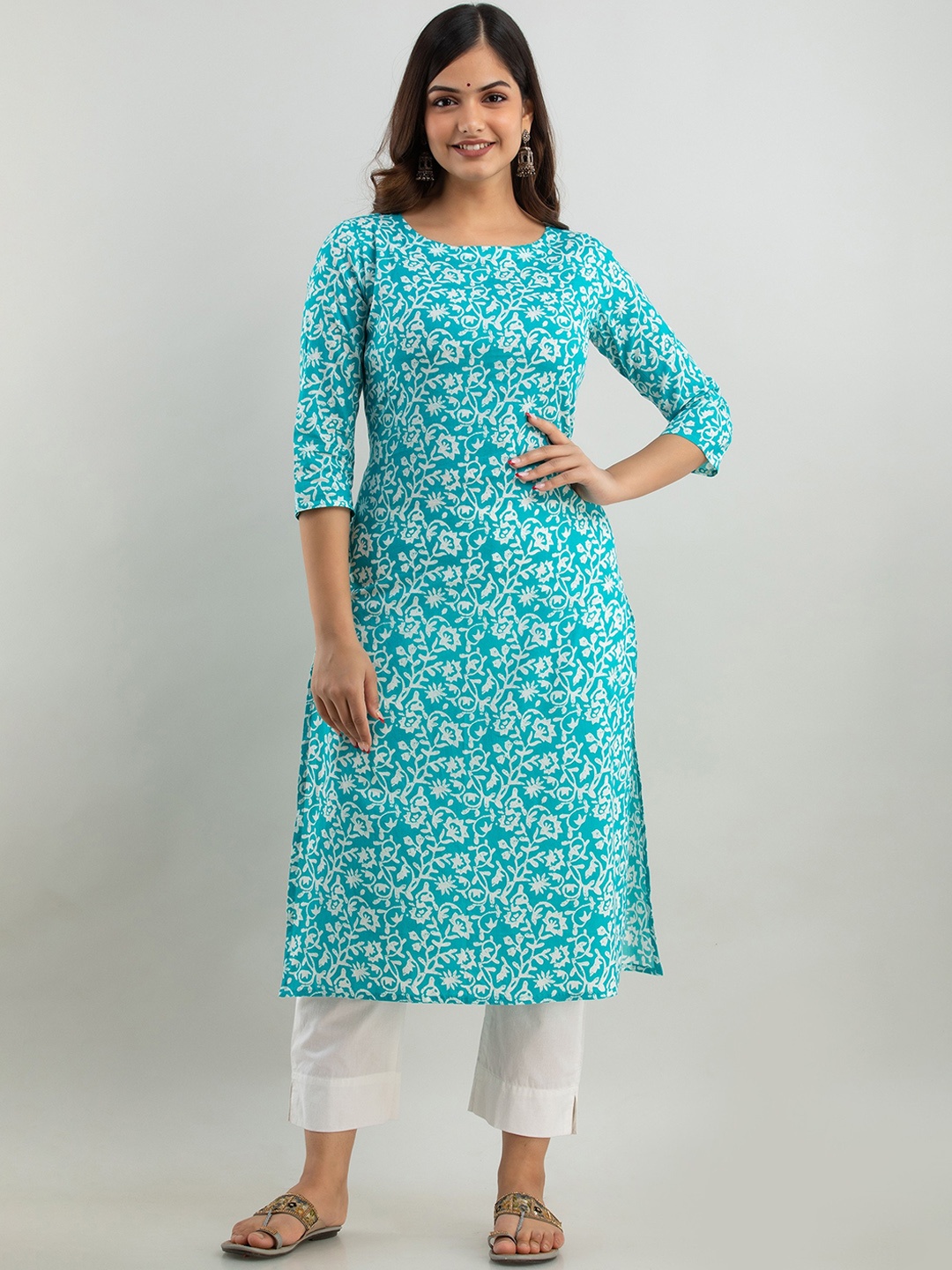 

Women Touch Women Turquoise Blue Printed Thread Work Floral Kurta