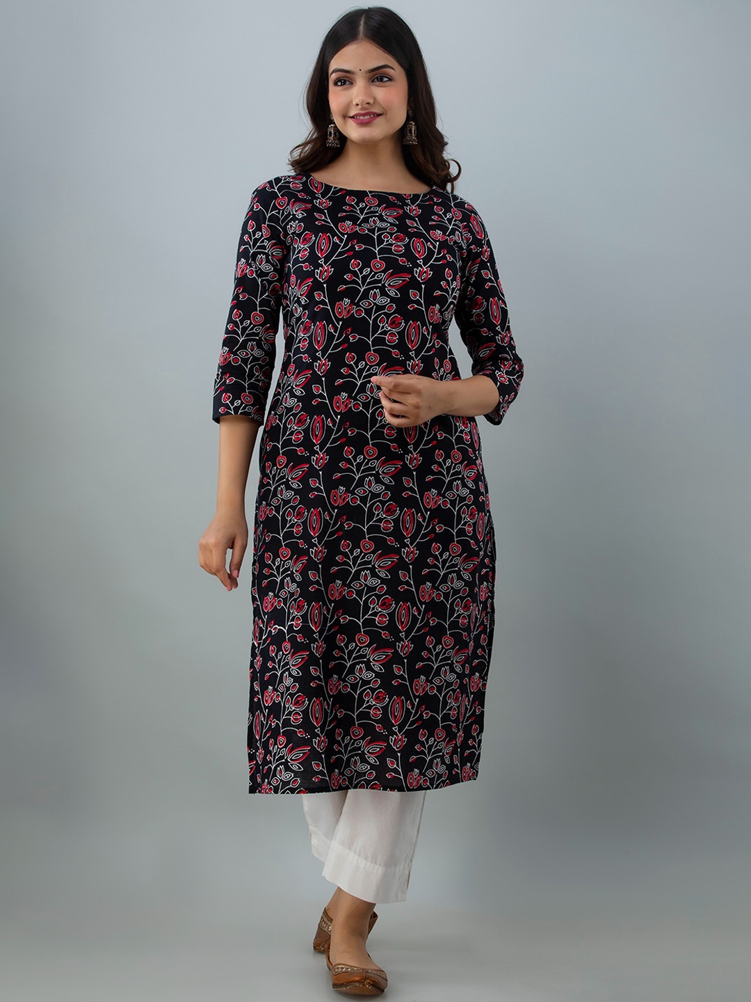 

Women Touch Floral Screen Print Pure Cotton Straight Kurta, Black