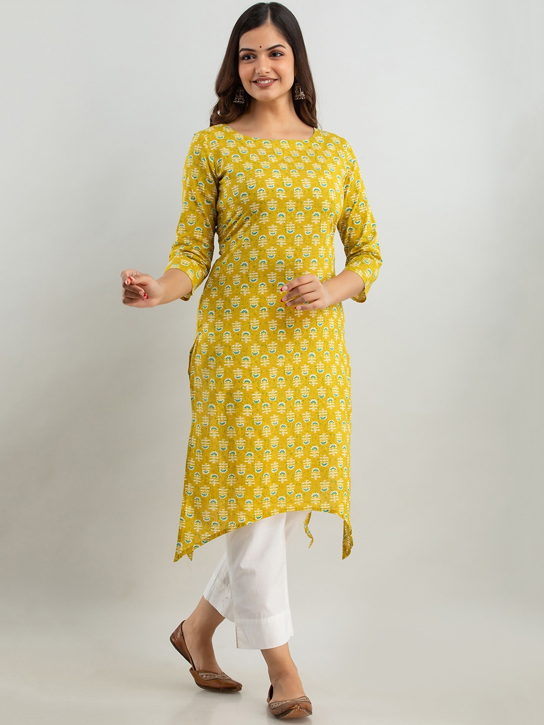 

Women Touch Olive Green Ethnic Motifs Printed Kurta