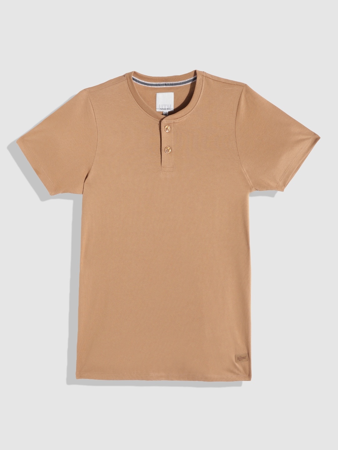 

UTH by Roadster Boys Beige Henley Neck Solid T-shirt