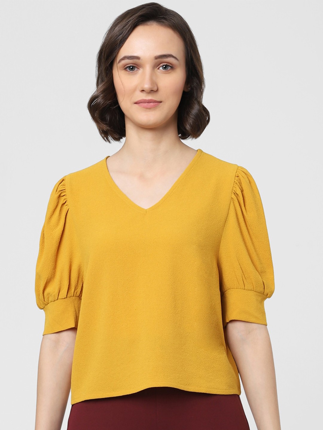 

ONLY Women Yellow Solid Top