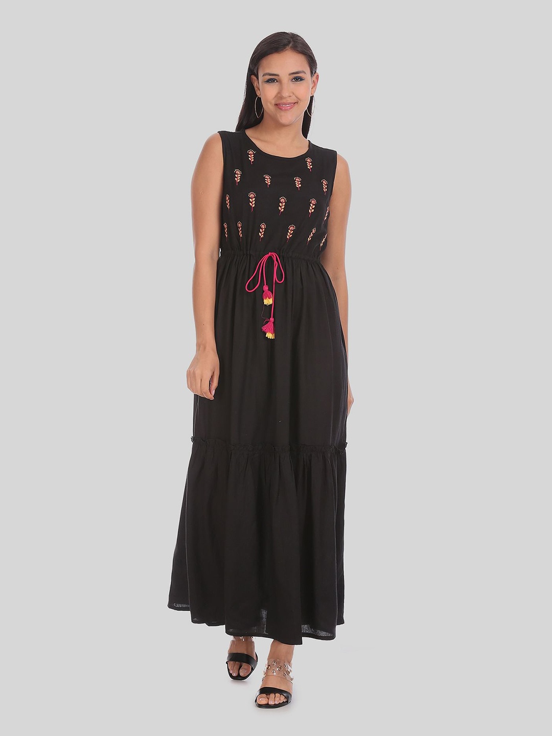 

Karigari Black Floral Midi Dress
