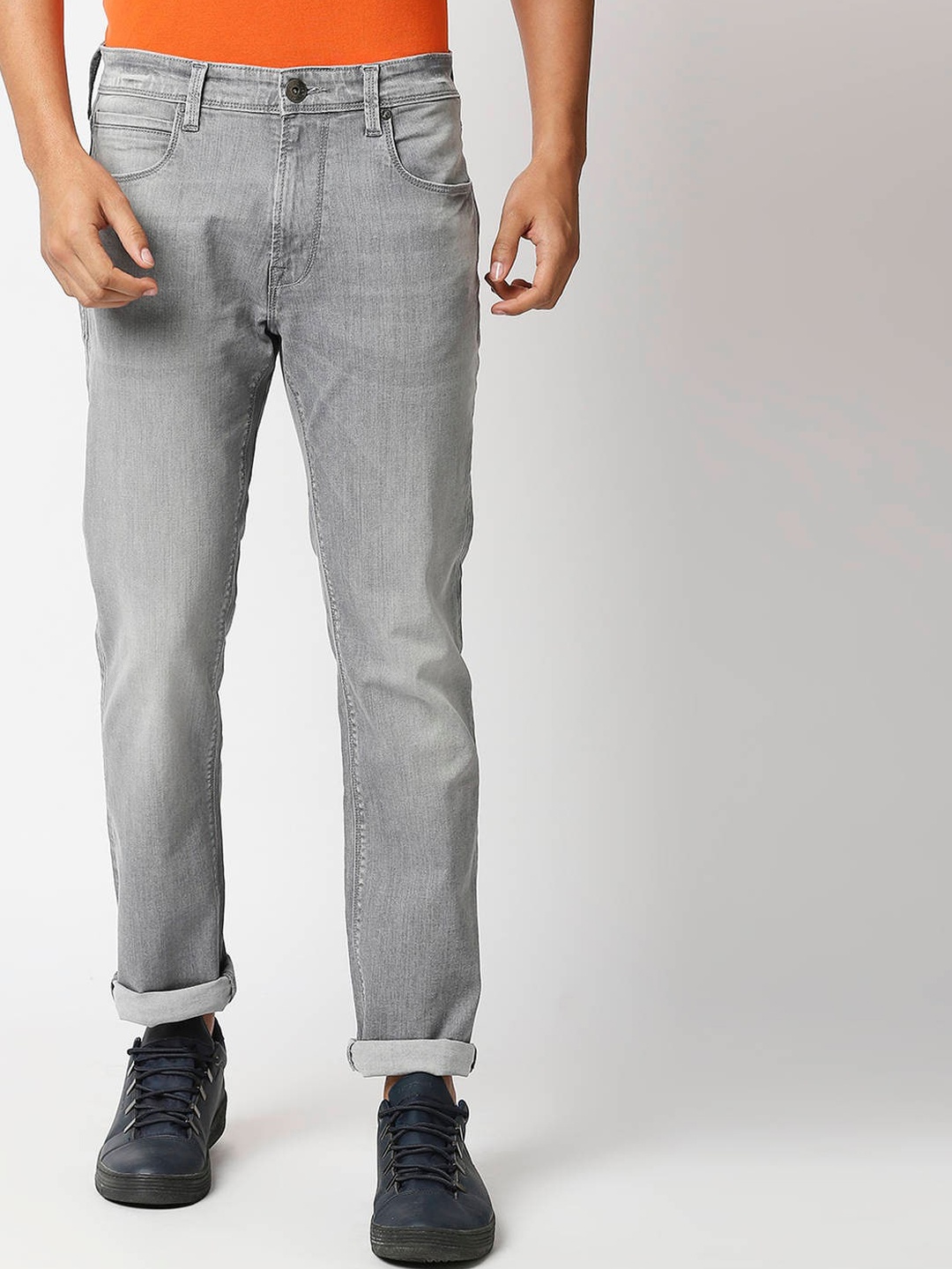 

Pepe Jeans Men Grey Solid Heavy Fade Jeans