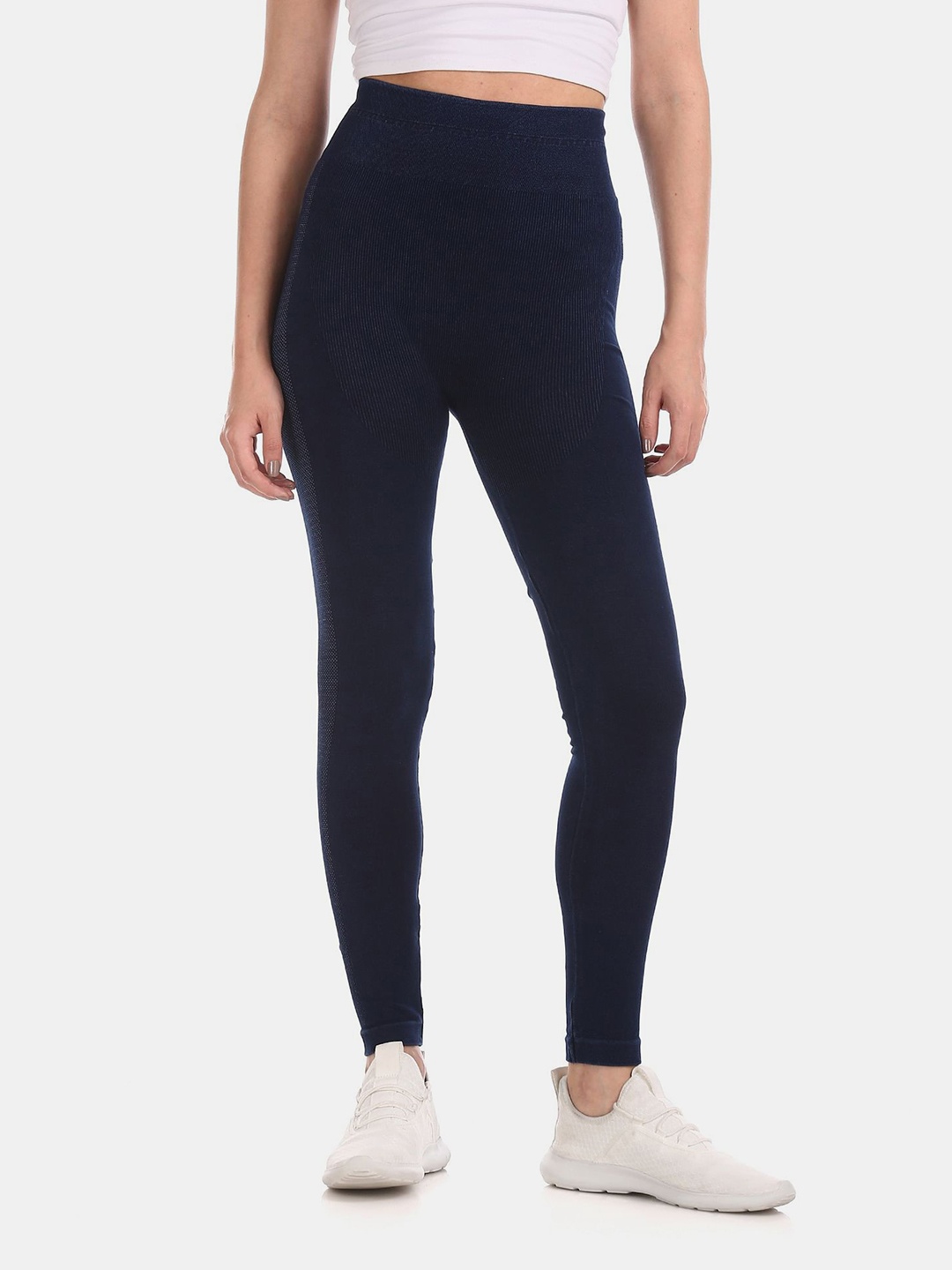 

Cherokee Women Blue Solid Jeggings