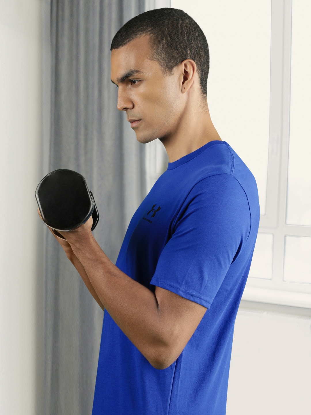 UNDER ARMOUR Men Blue Training or Gym Sportstyle Lc Ss Loose T-shirt