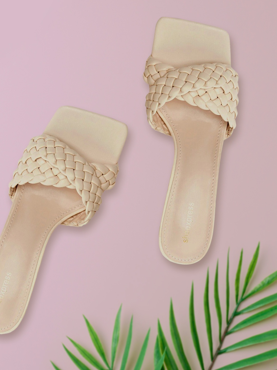 

shoexpress Cream-Coloured PU Sandals