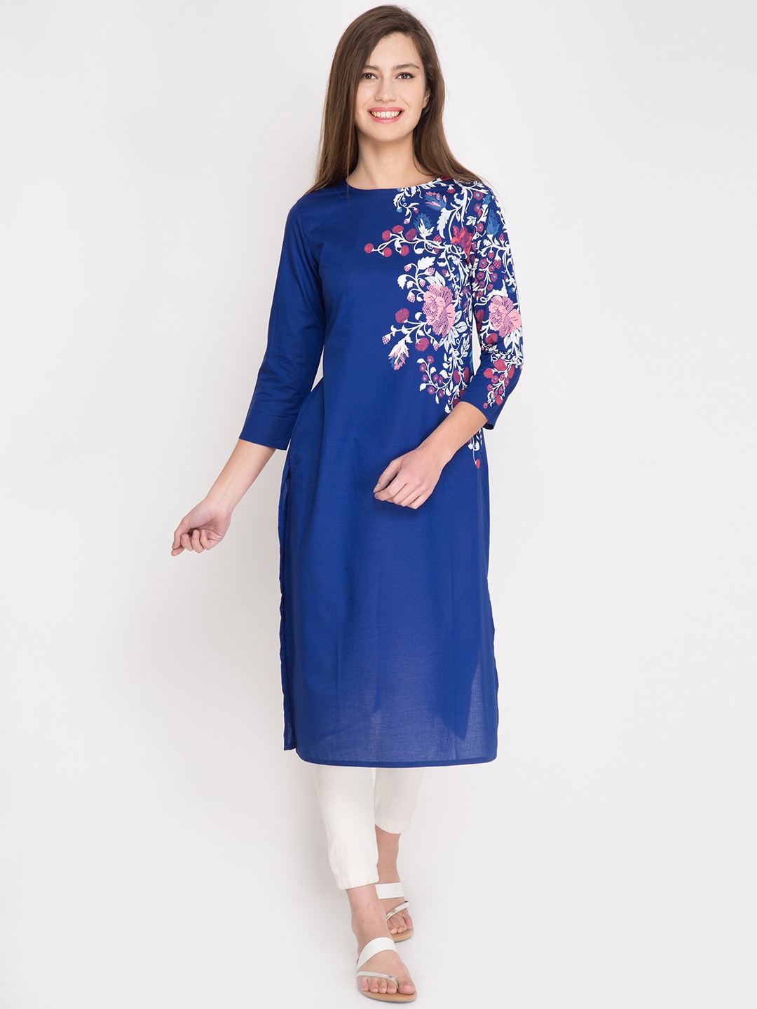 

Vishudh Women Blue Solid Floral Printed Straight Kurta