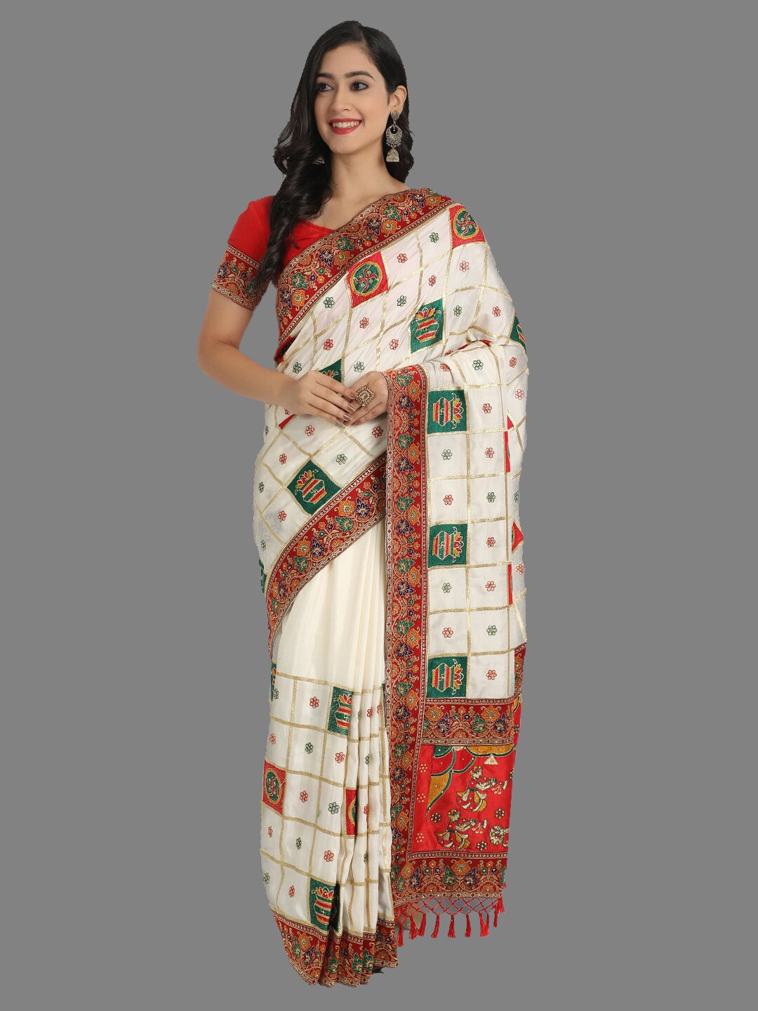 

Ekta Textiles White & Red Ethnic Motifs Silk Blend Patola Saree