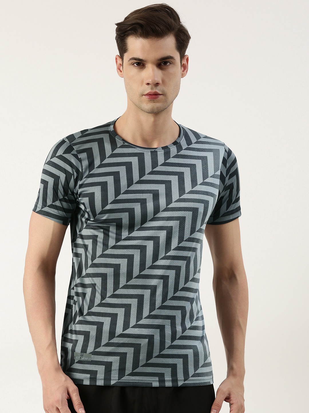 

Sports52 wear Men Round Neck Graphic Printed Sports T-shirt, Grey